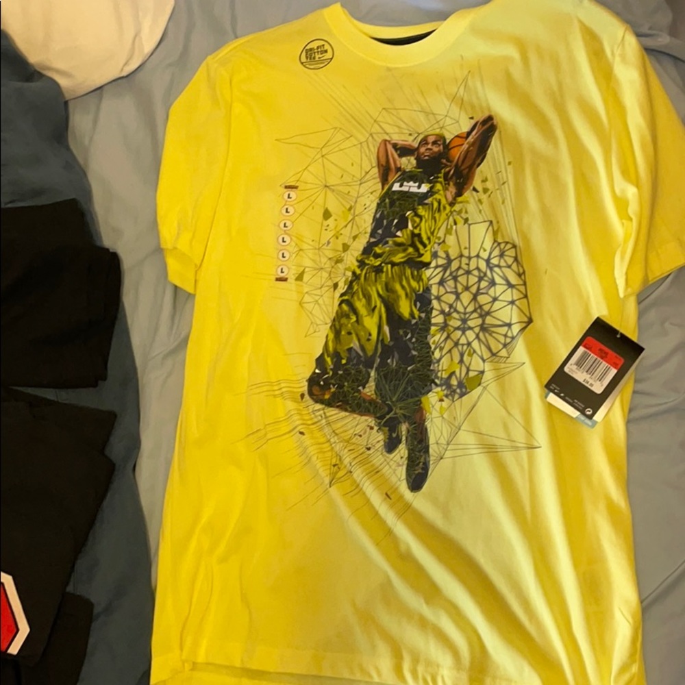 Nike Lebron James shirt
